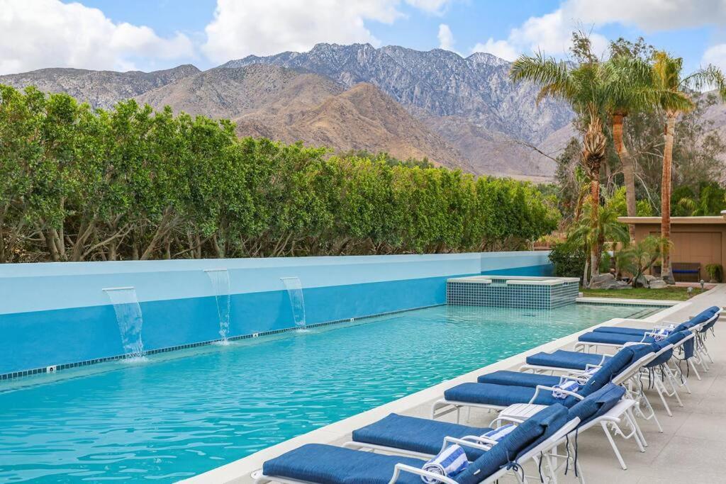 فيلا Near Downtown Palm Springs, 7 Bd 7 Bth, 80Ft Pool, Pickleball المظهر الخارجي الصورة