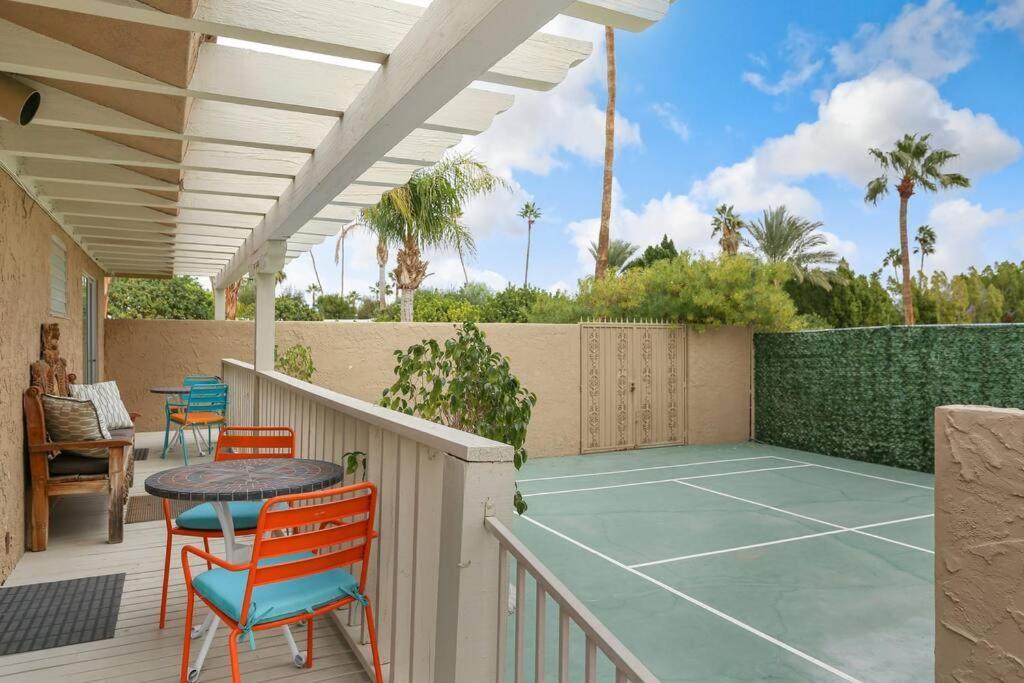 فيلا Near Downtown Palm Springs, 7 Bd 7 Bth, 80Ft Pool, Pickleball المظهر الخارجي الصورة